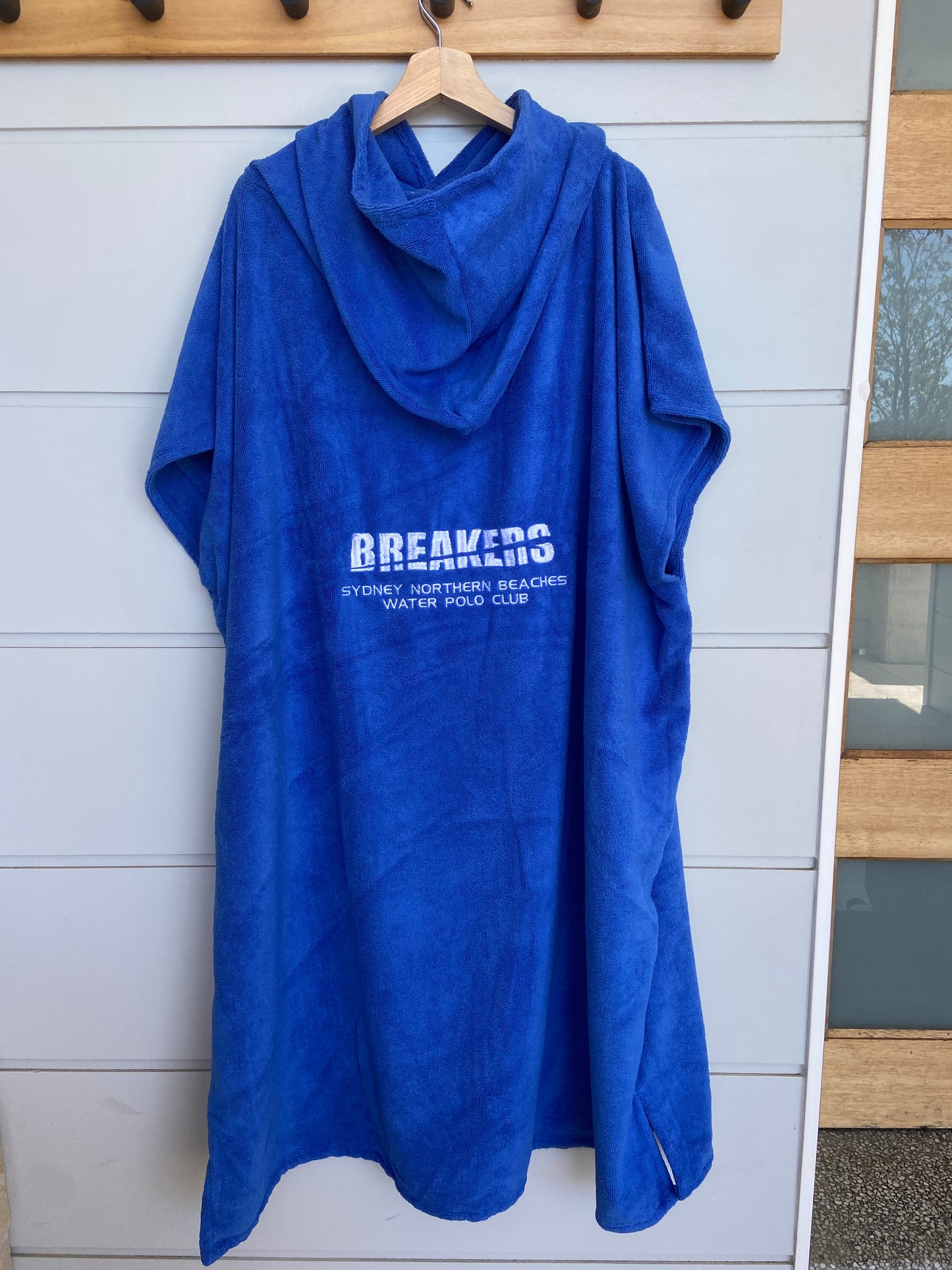 Breakers Hooded Towel Blue